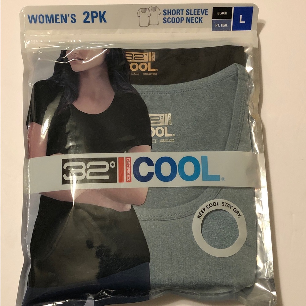 32 Degrees Women's Scoop Neck Tees 2-Pack - , 1 each Black and Light Teal-size L